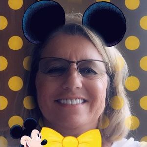 Meet your Posher, Robin